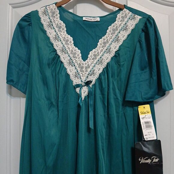 Vintage Vanity Fair Teal Green Sleeveless Midi Nightgown Size M Floral Lace NWT - Picture 1 of 6